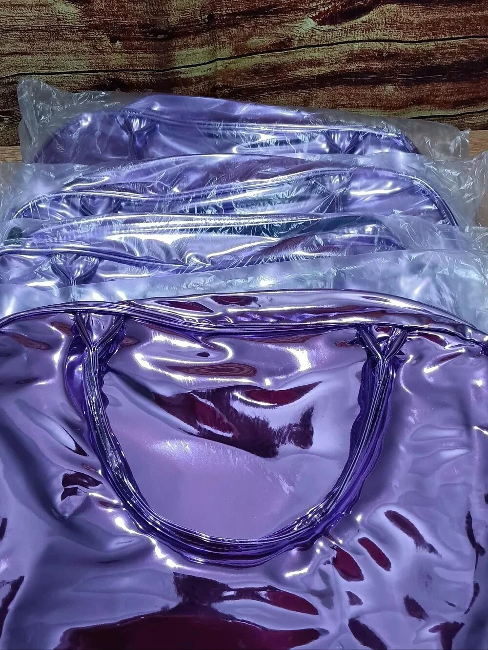 Set Of 4 Shiny Purple Tote Bags
